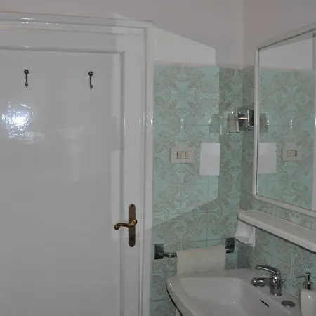 Ampia Vicina Al Centro Florence