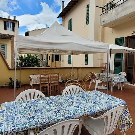 Ampia Vicina Al Centro