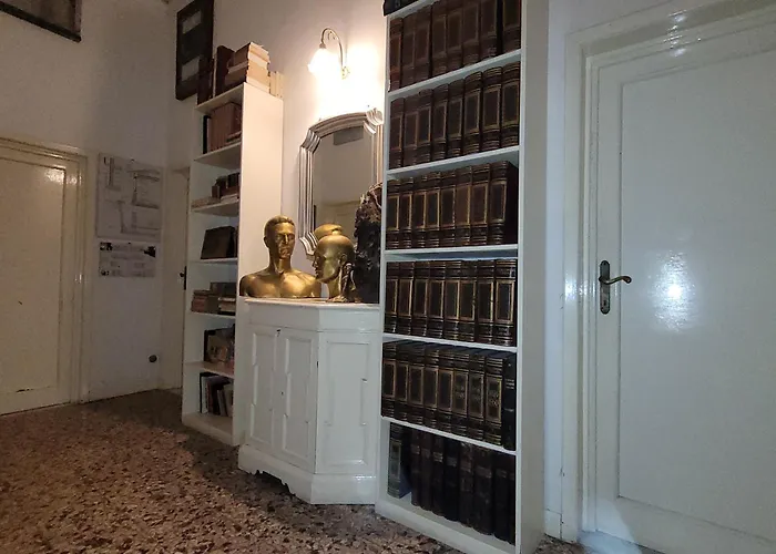 Ampia Vicina Al Centro Vendégház Firenze